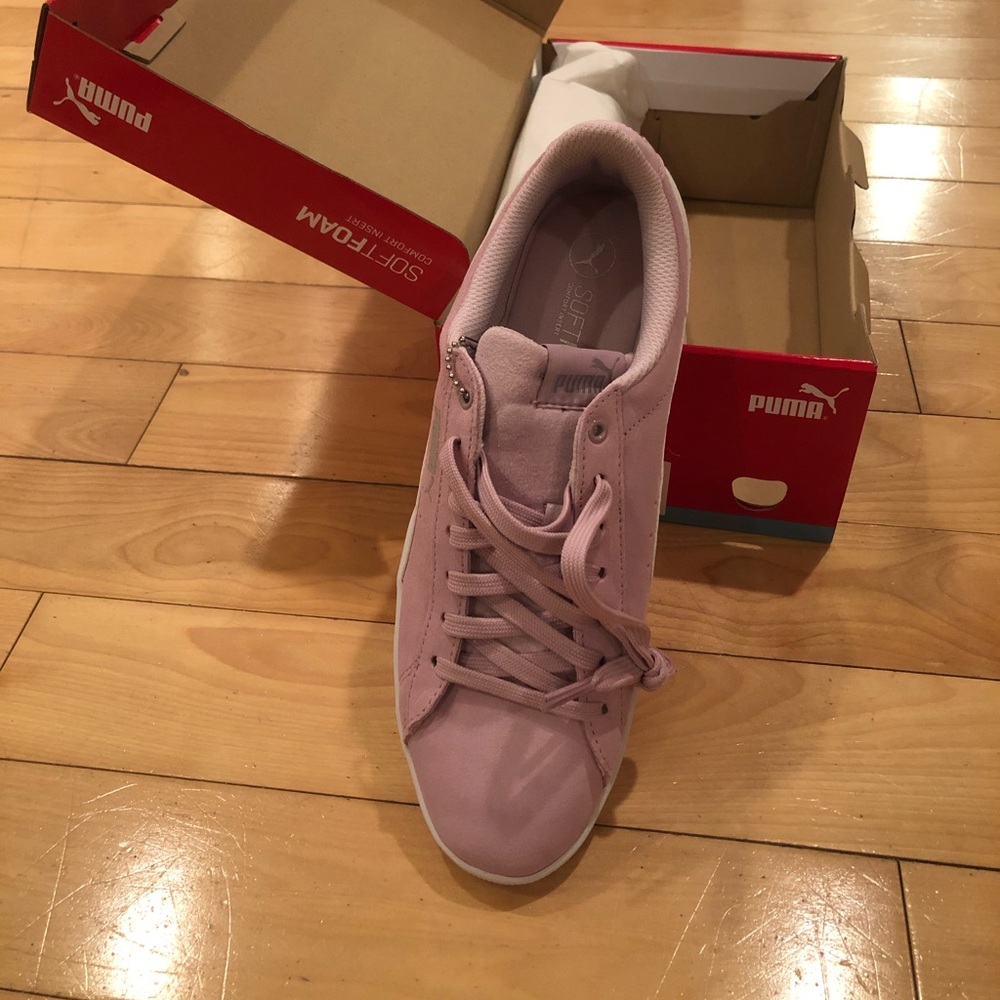 Suede Pumas